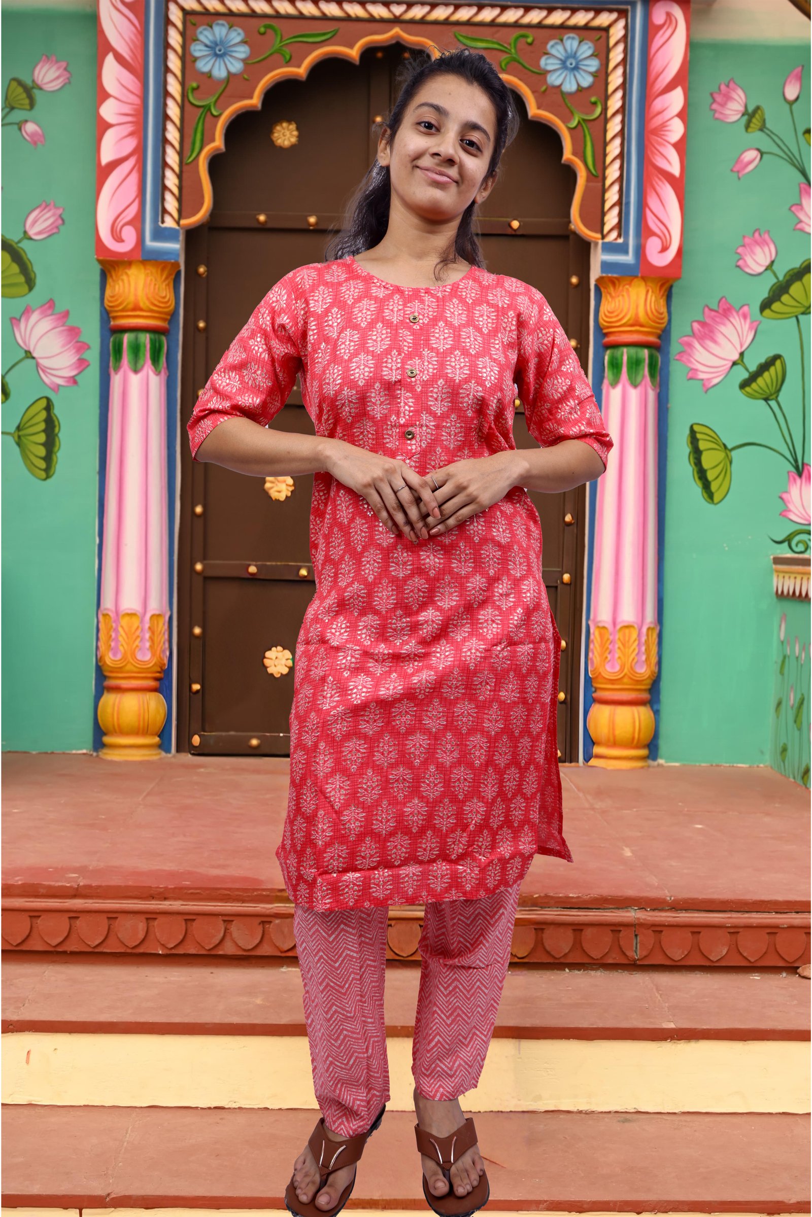 Women Pink Kurti with Bottom
